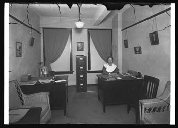 Unidentified office in the old 1914 Nueces County Courthouse